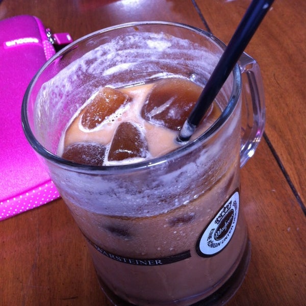 ICE CUBES MADE OF COFFEE! No more watered down ice drinks!