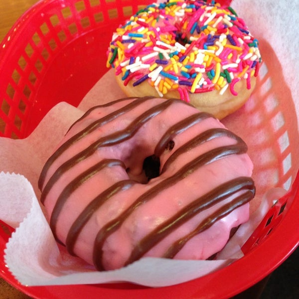 Photos at Hypnotic Donuts 88 tips from 1694 visitors