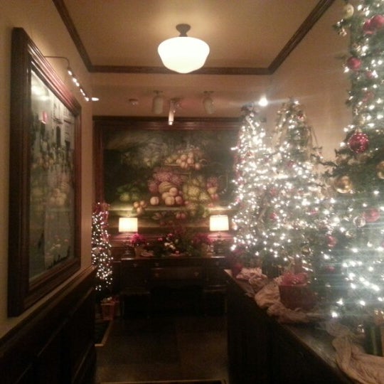 Photo taken at Maggiano&#39;s Little Italy by Bill B. on 11/30/2012