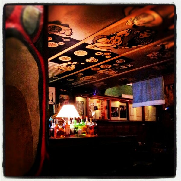 Photo taken at Bárbaro Bar | Bar o Bar by Erililie on 10/13/2012