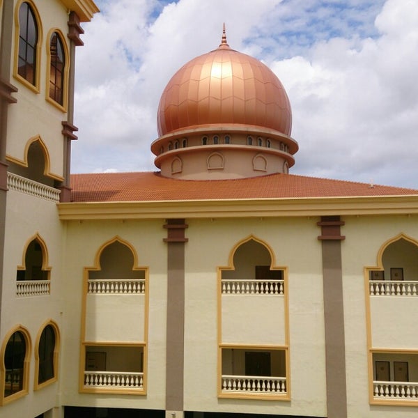 Mahkamah Tinggi 1 Kompleks Mahkamah Kuantan