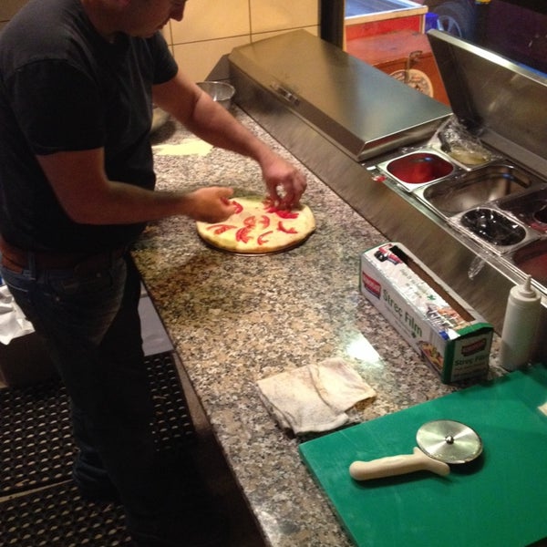 11/16/2013에 Ceylan U.님이 Pizza Moda에서 찍은 사진