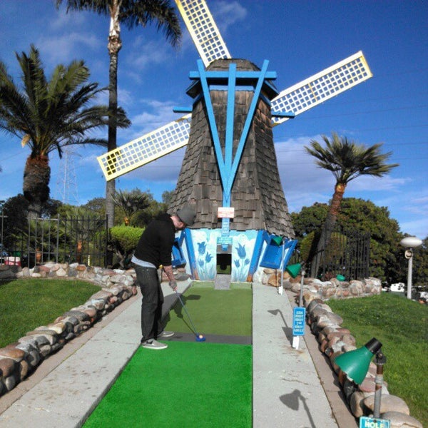 12/2/2012 tarihinde Michael G.ziyaretçi tarafından Golf N&#39; Stuff'de çekilen fotoğraf