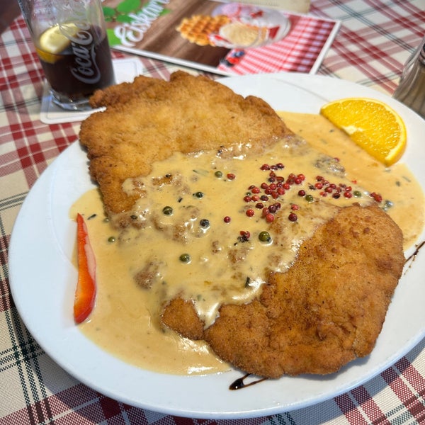 Römer Pils Brunnen Restaurante alemán en Zeil