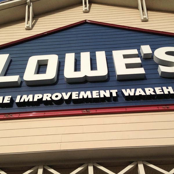 Lowe's Home Improvement Hardware Store in San Dimas