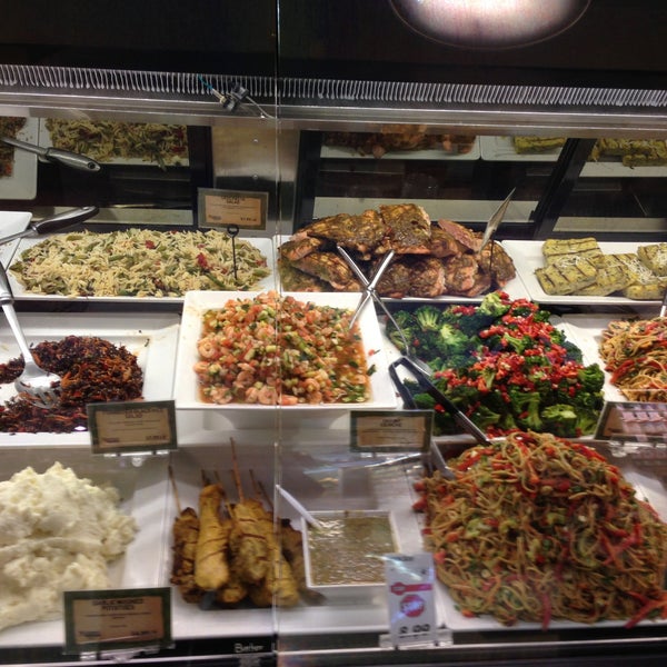 Nugget Market 409 Mace Blvd