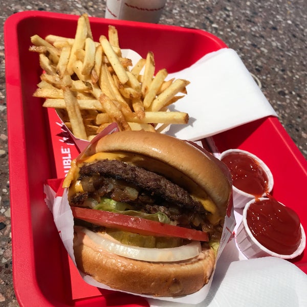Photo taken at In-N-Out Burger by Brad K. on 6/24/2018