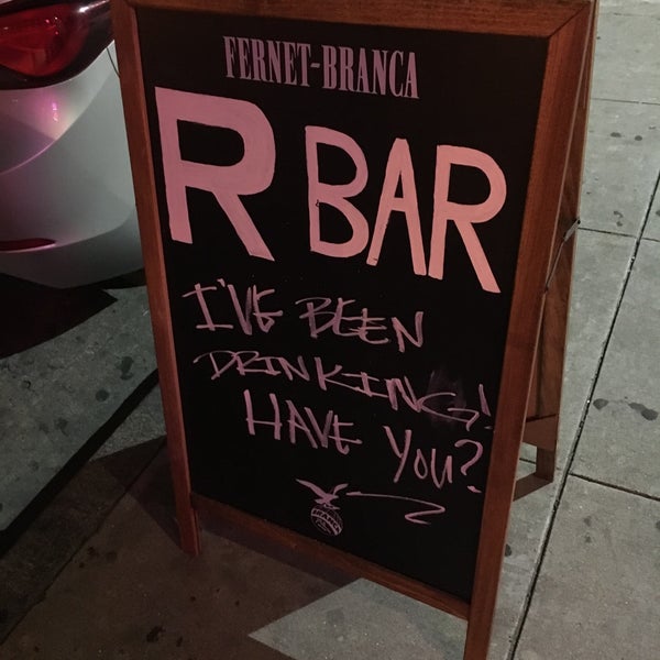 4/15/2017にBrad K.がR Barで撮った写真