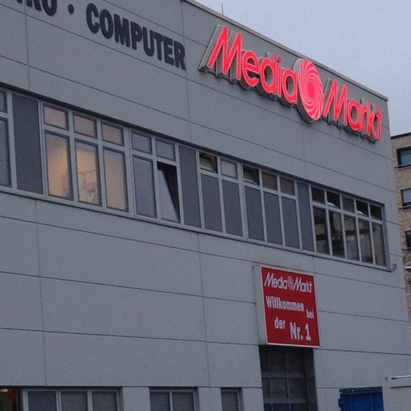 Photo prise au MediaMarkt par Brave H. le12/21/2013