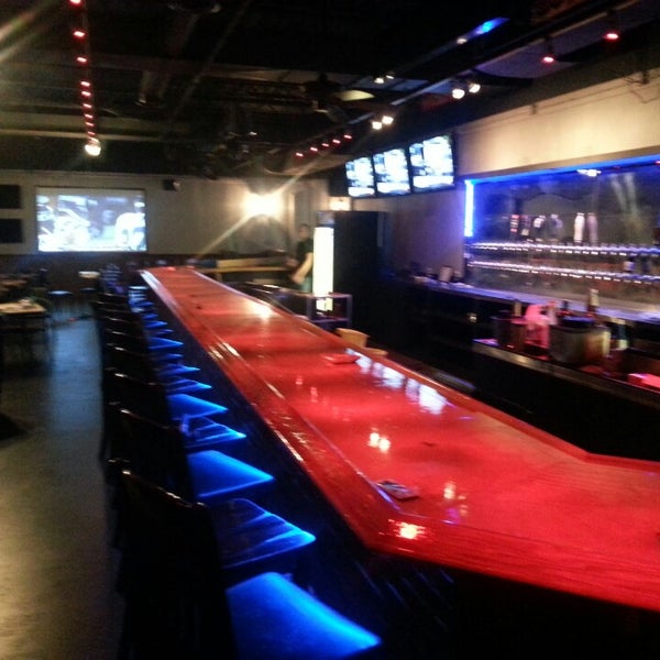 The Yard Line Castleton 6466 E 82nd St