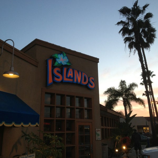 Das Foto wurde bei Islands Restaurant von Curt E. am 4/5/2013 aufgenommen