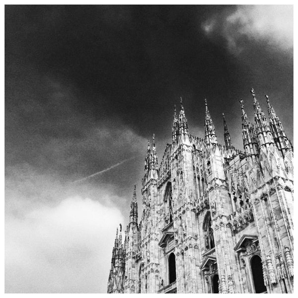 Foto tomada en Catedral de Milán  por S H A Y el 2/23/2016
