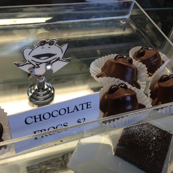 2/2/2013 tarihinde Naoto S.ziyaretçi tarafından Dolce Bella Chocolate Cafe'de çekilen fotoğraf