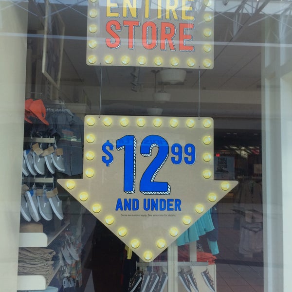 crazy 8 montgomery mall