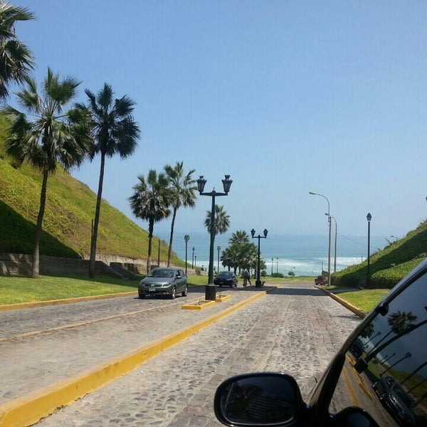 Foto tomada en Circuito de Playas - Miraflores  por Pati Muñoz (Peru) el 4/14/2013