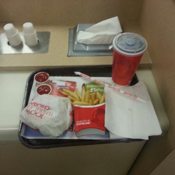 Wendy’s Fast Food Restaurant in Glenwood