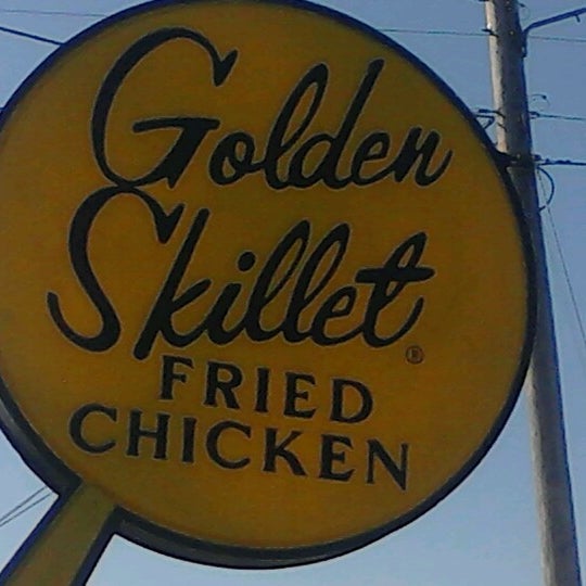 Golden Skillet American Restaurant in Plymouth