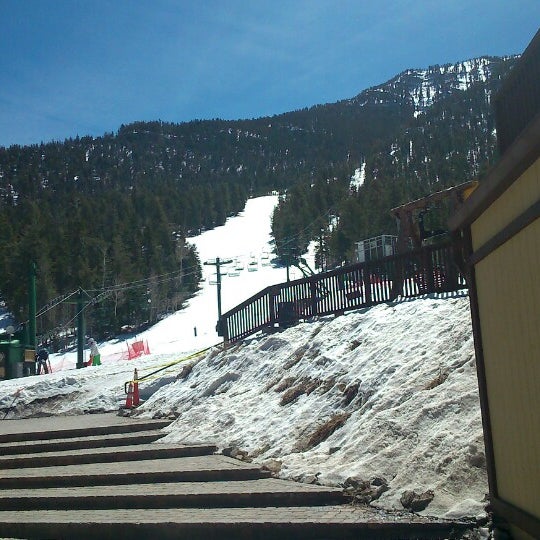 Foto tirada no(a) Las Vegas Ski And Snowboard Resort por sandrin em 3/17/2014