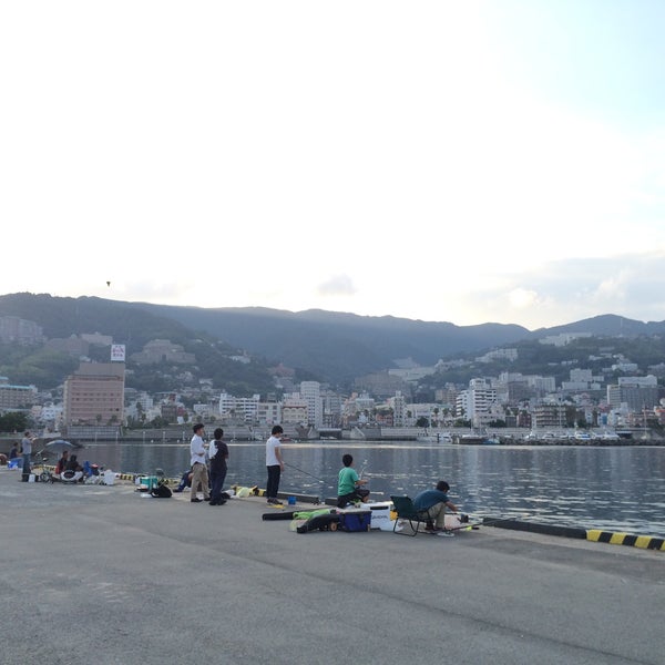 Photos At 熱海港海釣り施設 和田浜南町1694 32