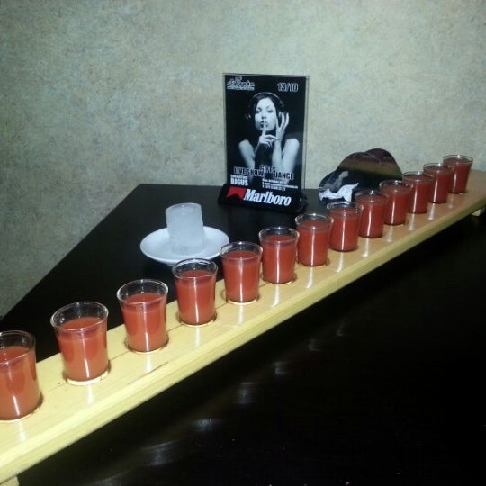 10/12/2012にJevgenija S.がSolyanka Barで撮った写真