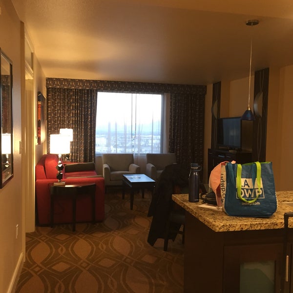 Photo taken at Marriott&#39;s Grand Chateau by Monica Y. on 11/24/2019