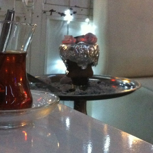 Photo prise au Cafe Mysterious par Hasan Ö. le12/4/2012