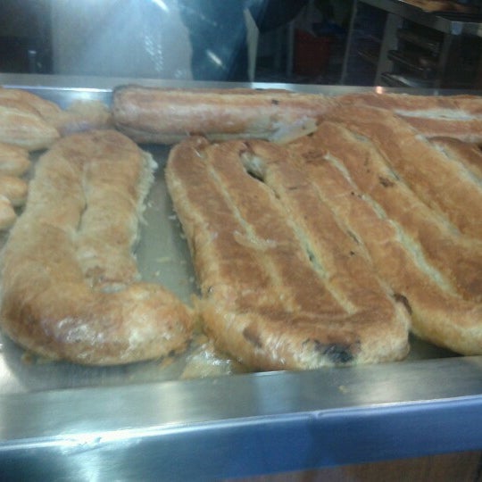 Özen Börek ve Tatlı Evi Anadolu Hisarı Körfez Cd. No4/A