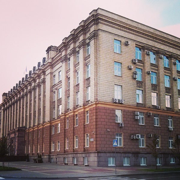 Соборная площадь 4 белгород
