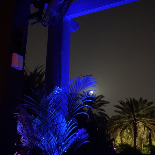 Photo taken at Mai-Tai Lounge, Bahrain by ɪвяαнɪм on 5/7/2023