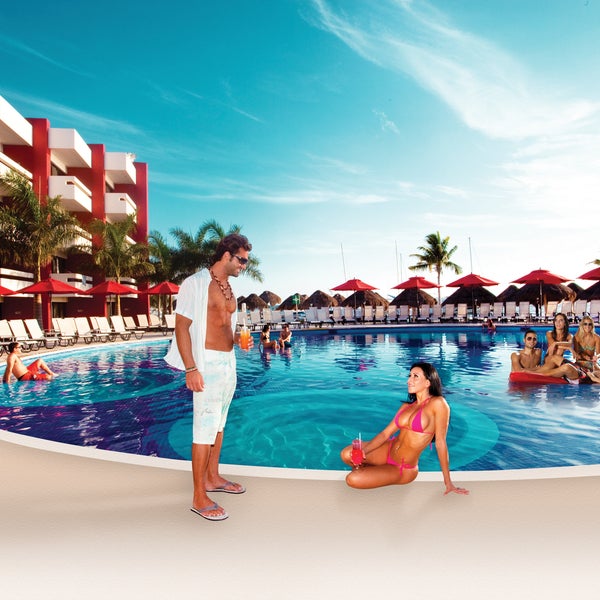 7/17/2014 tarihinde Temptation Resort &amp; Spa Cancunziyaretçi tarafından Temptation Resort &amp; Spa Cancun'de çekilen fotoğraf