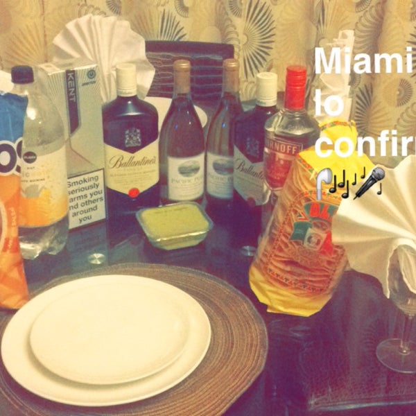 11/22/2015にLizza K.がTreehouse Miamiで撮った写真