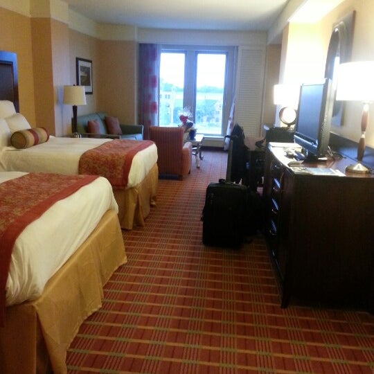 10/8/2012にH. Greg Y.がRenaissance Montgomery Hotel &amp; Spa at the Convention Centerで撮った写真