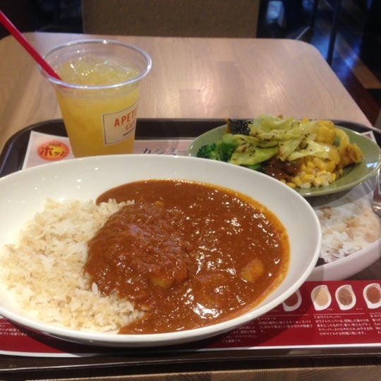 Photos At ロイヤルホスト カレー専門店 Curry 家族 Now Closed 神宮前 1 Tip