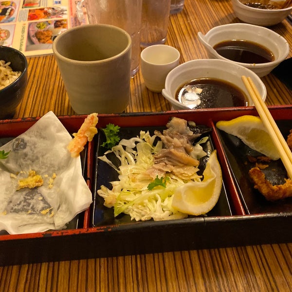 Photo taken at Gyotaku Japanese Restaurant by Lena S. on 10/2/2019
