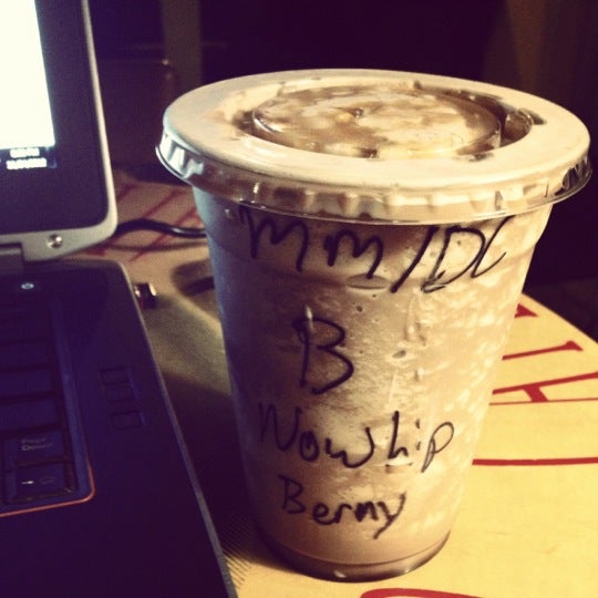 Photo prise au MoonBeans Coffee par Berny le11/25/2012