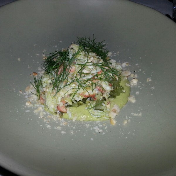 Four In Hand Dining Room 2 tips