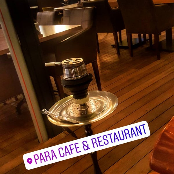 รูปภาพถ่ายที่ Para Cafe &amp; Restaurant โดย Aaaa A. เมื่อ 1/29/2019