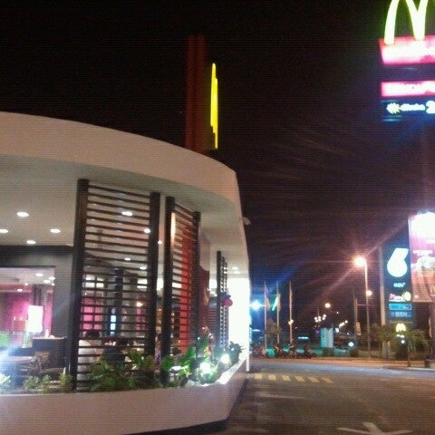 Mcdonald S Sri Manjung Perak