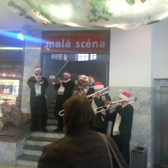 12/1/2012 tarihinde David D.ziyaretçi tarafından Divadlo Minor'de çekilen fotoğraf