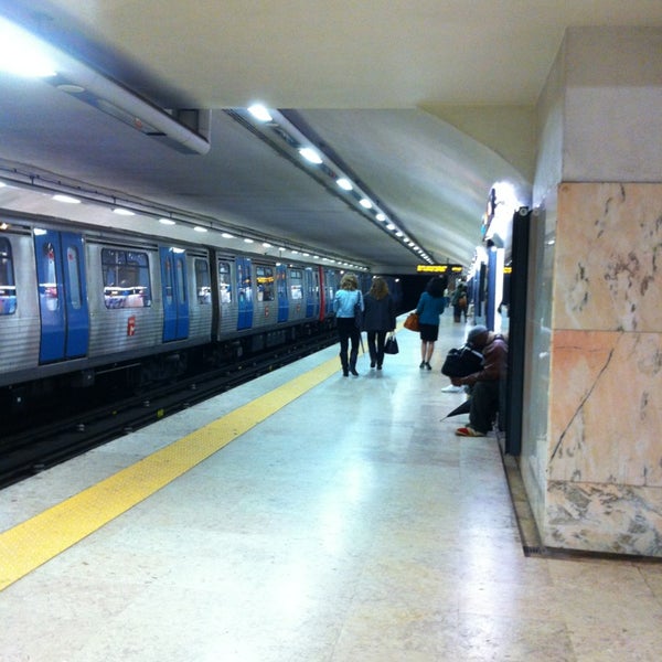 Metro Saldanha [AM,VM] São Sebastião da Pedreira Pç. Duque de Saldanha