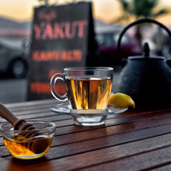 Foto diambil di Cafe Yakut oleh .Eşkiyanın köyü. pada 9/1/2017