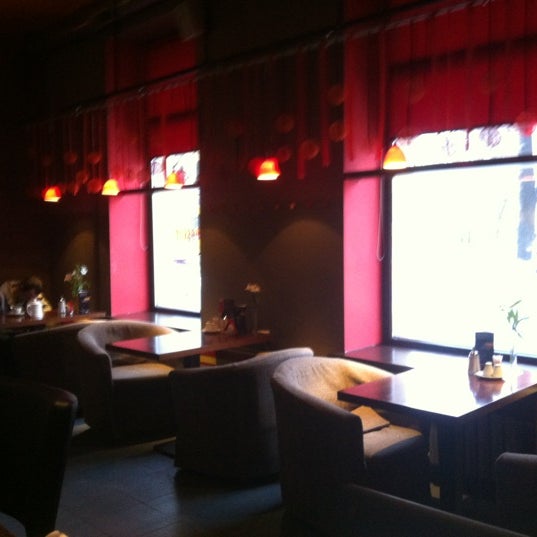 11/17/2012にKatyusha K.がMoskva lounge cafeで撮った写真