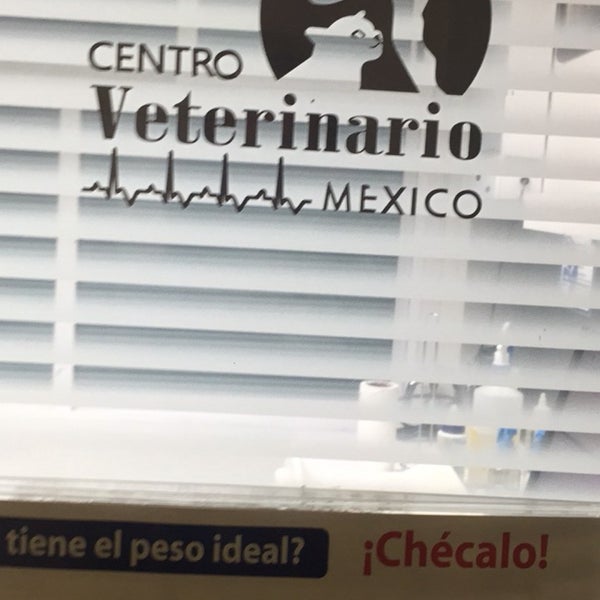 Foto scattata a Centro Veterinario México da Ana Valeria G. il 5/15/2017