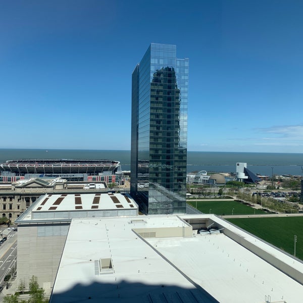Снимок сделан в Cleveland Marriott Downtown at Key Tower пользователем Johnnie B. 5/14/2019