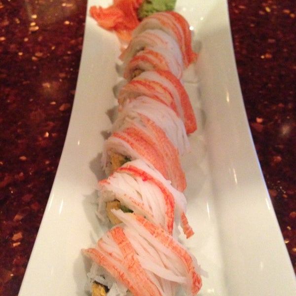 Снимок сделан в Enso Asian Bistro &amp; Sushi Bar пользователем Johnnie B. 2/26/2013