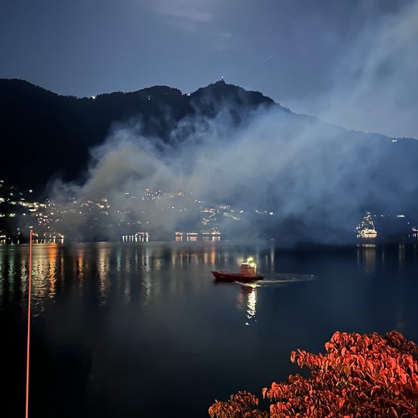 Photo taken at Mandarin Oriental Lago di Como by Yasser on 9/28/2023