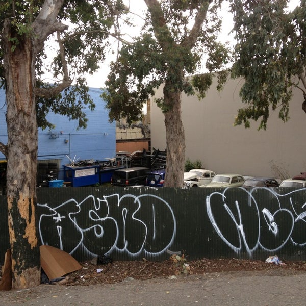 Holloway Market Liquor Store in San Francisco