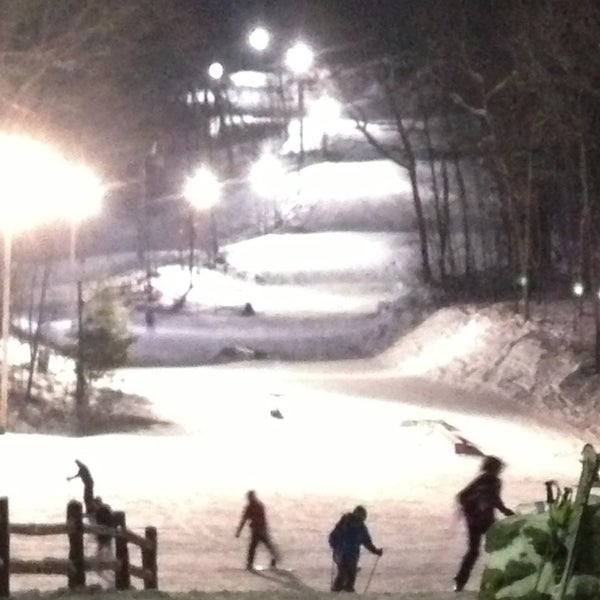 12/30/2012 tarihinde Zak B.ziyaretçi tarafından Devil&#39;s Head Ski Resort'de çekilen fotoğraf