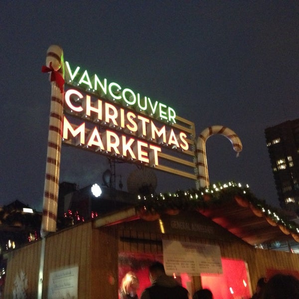 Foto tomada en Vancouver Christmas Market  por Kelly R. el 12/22/2013