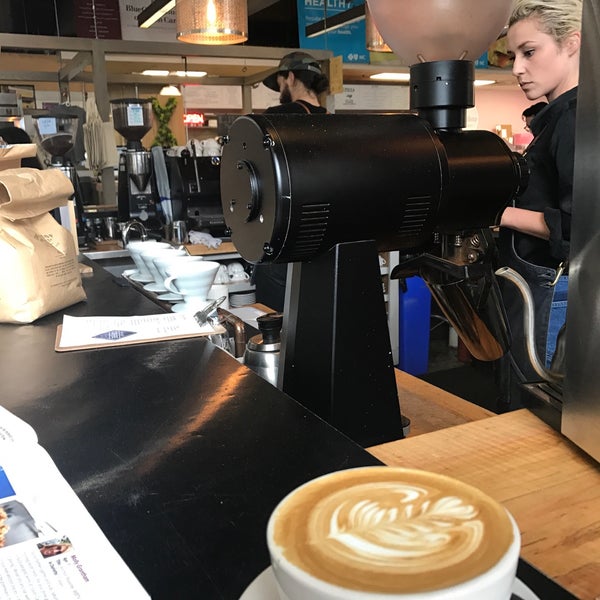 3/1/2017 tarihinde Kat I.ziyaretçi tarafından Not Just Coffee'de çekilen fotoğraf